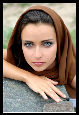 pretty woman with blue eyes