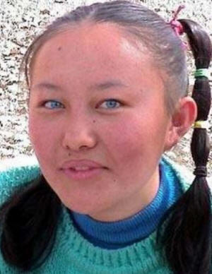 asian girl with blue eyes