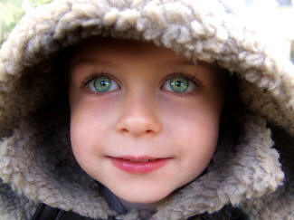 child with green eyes